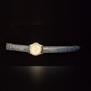 Chic Blue Embossed Strap Watch